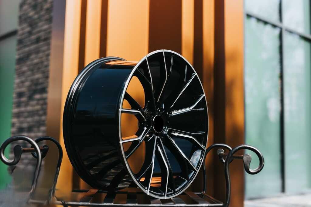 R19 rims suitable for 6003081